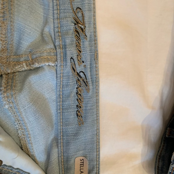 Jeans - Picture 2 of 3